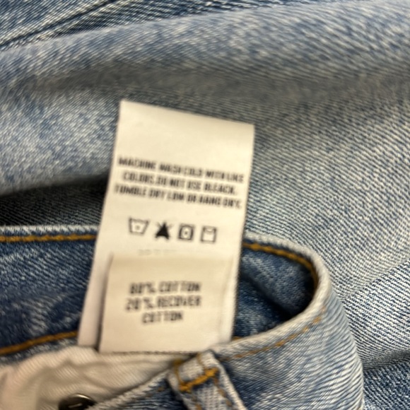 Lovers and Friends Devon High Rise 90s Cut Off Jean Shorts - Picture 9 of 12